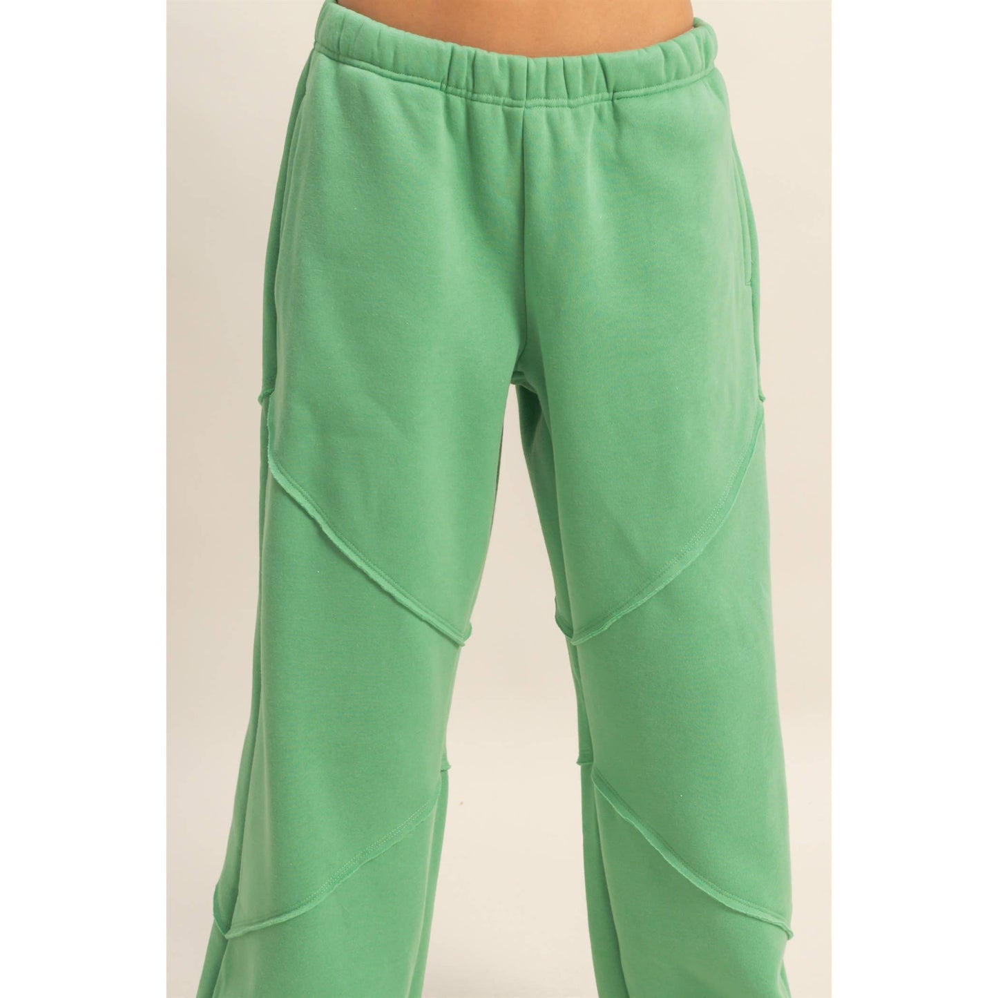 Relaxed-Fit Jogger Pants With Pocket Detail