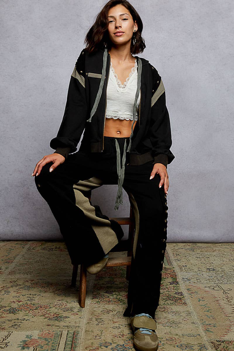 Solid pattern French terry stud detail wide fit knit pants