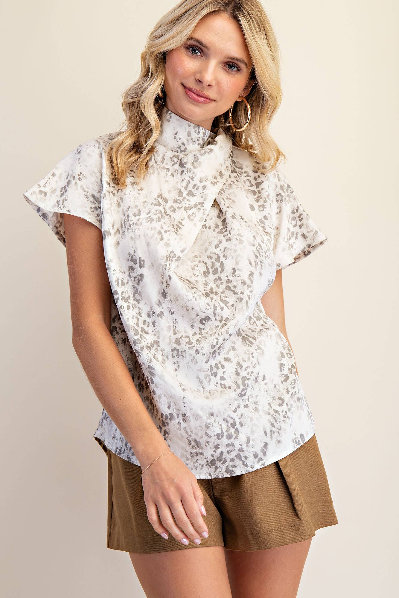 Mandarin Collar Short Sleeve Top