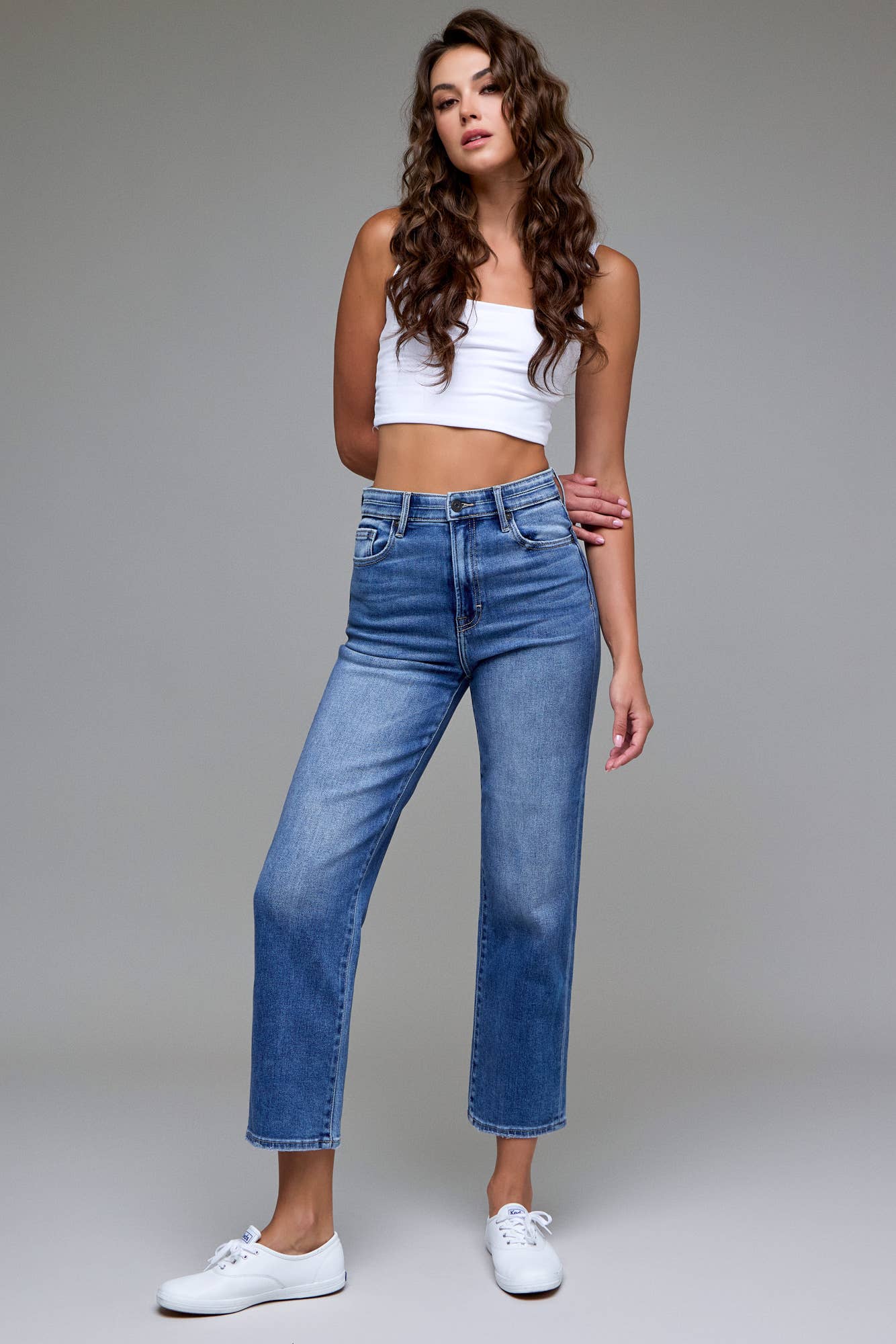 Dee Jeans