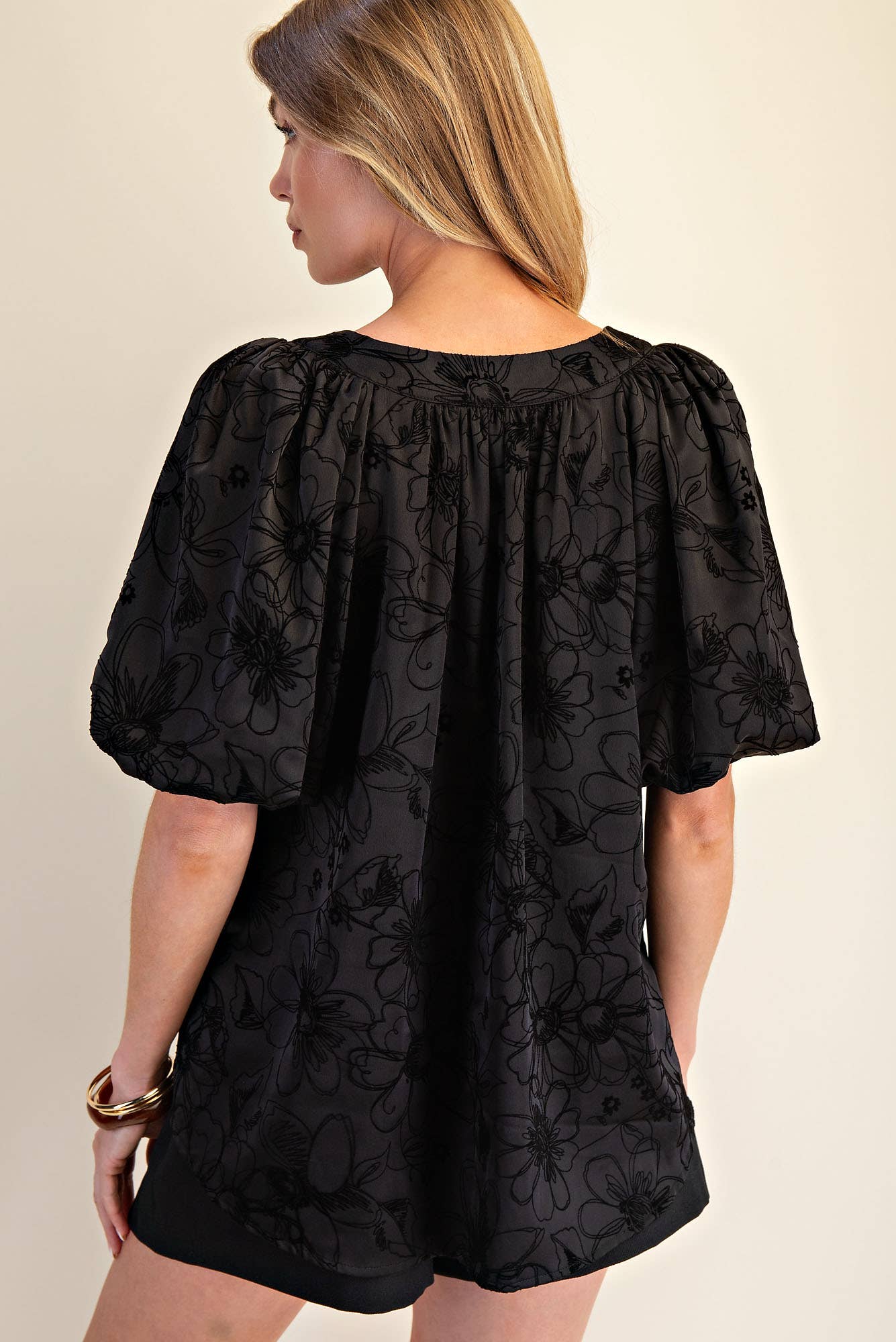 V-Neck Stitch Placket Puff Sleeve Top