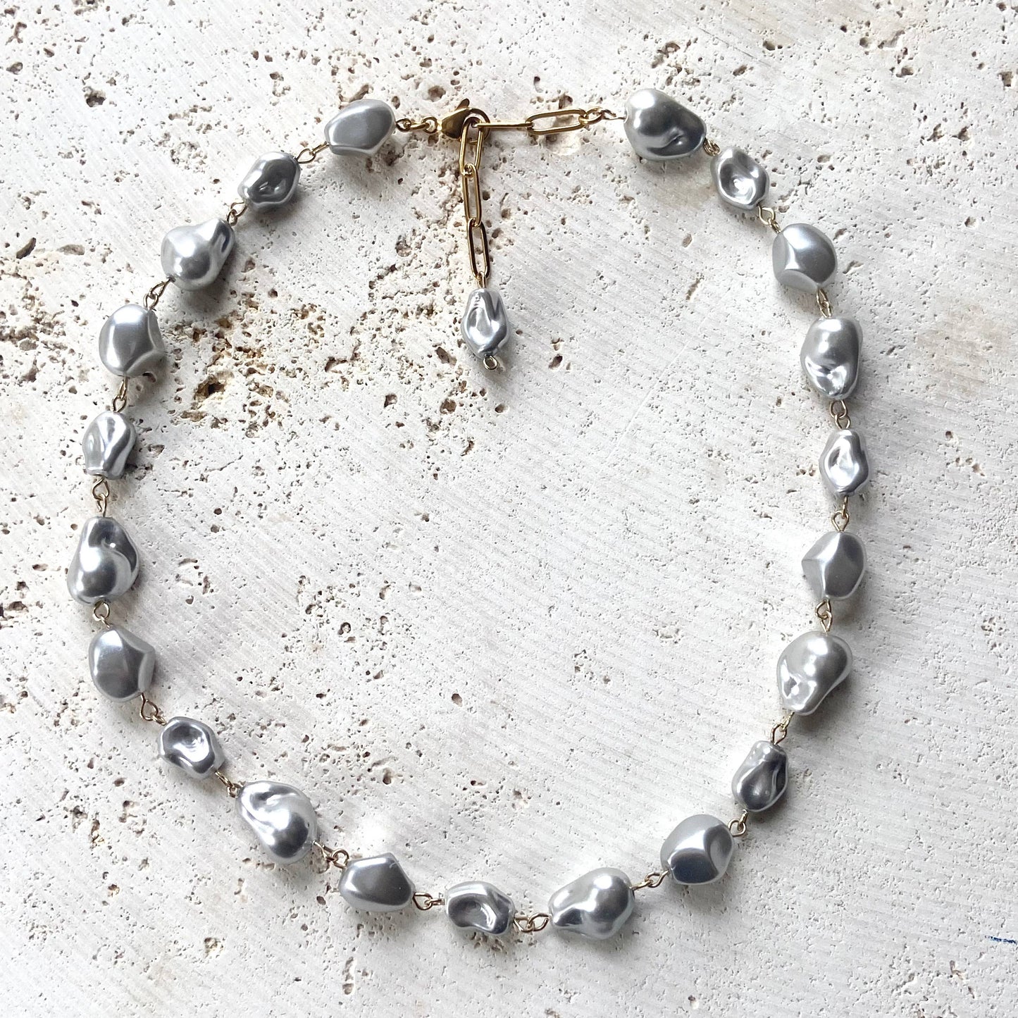 Baroque choker pearl necklace layering statement 