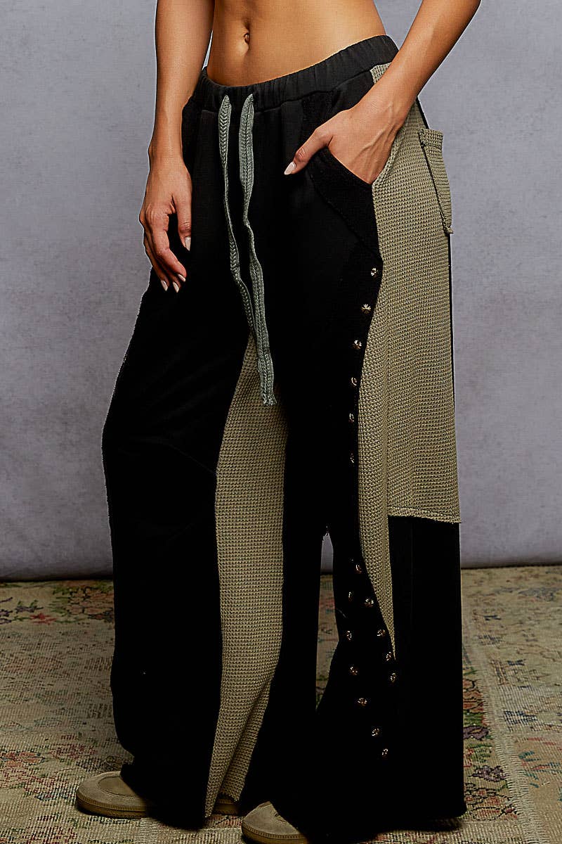 Solid pattern French terry stud detail wide fit knit pants