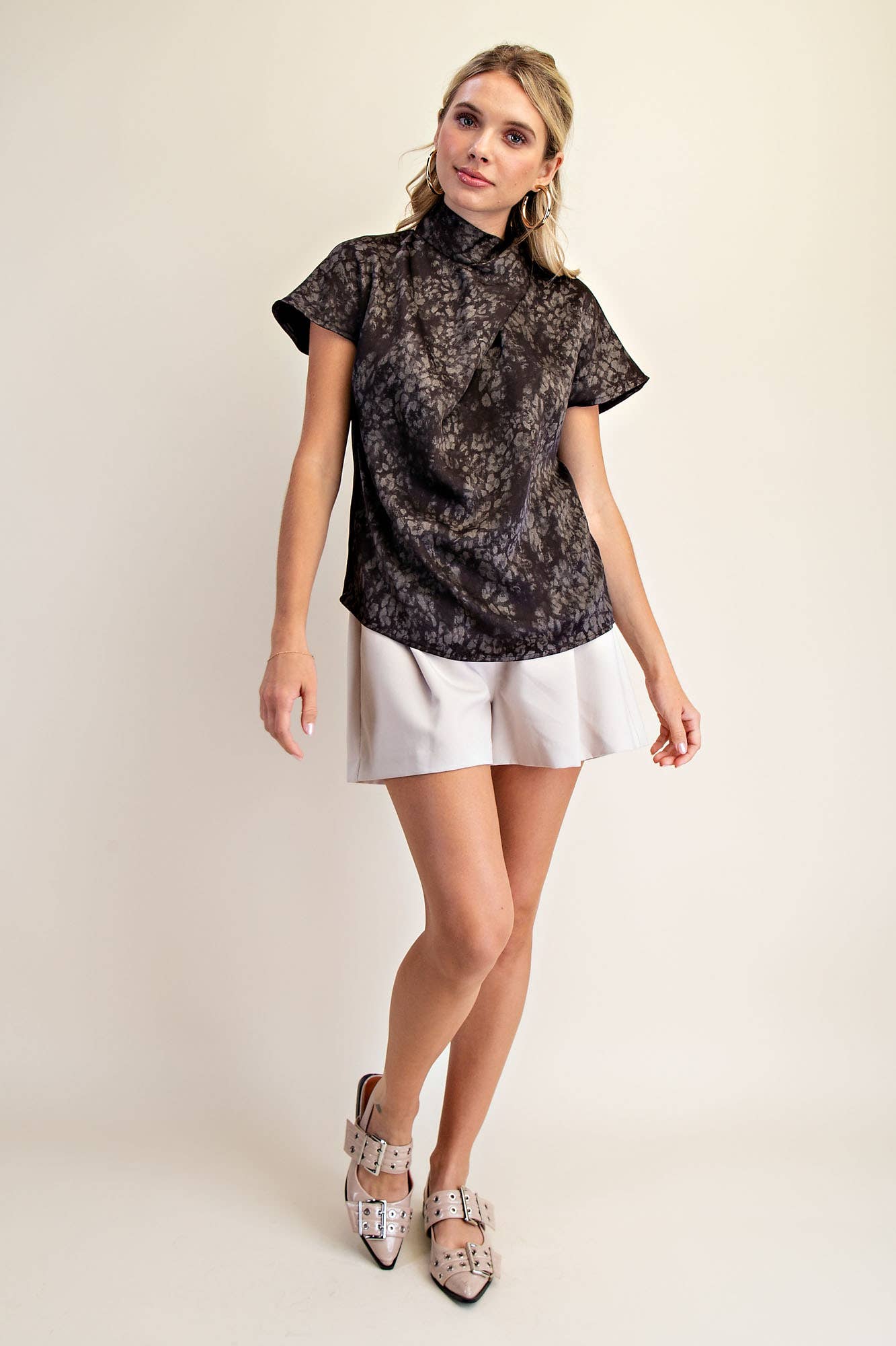 Mandarin Collar Short Sleeve Top