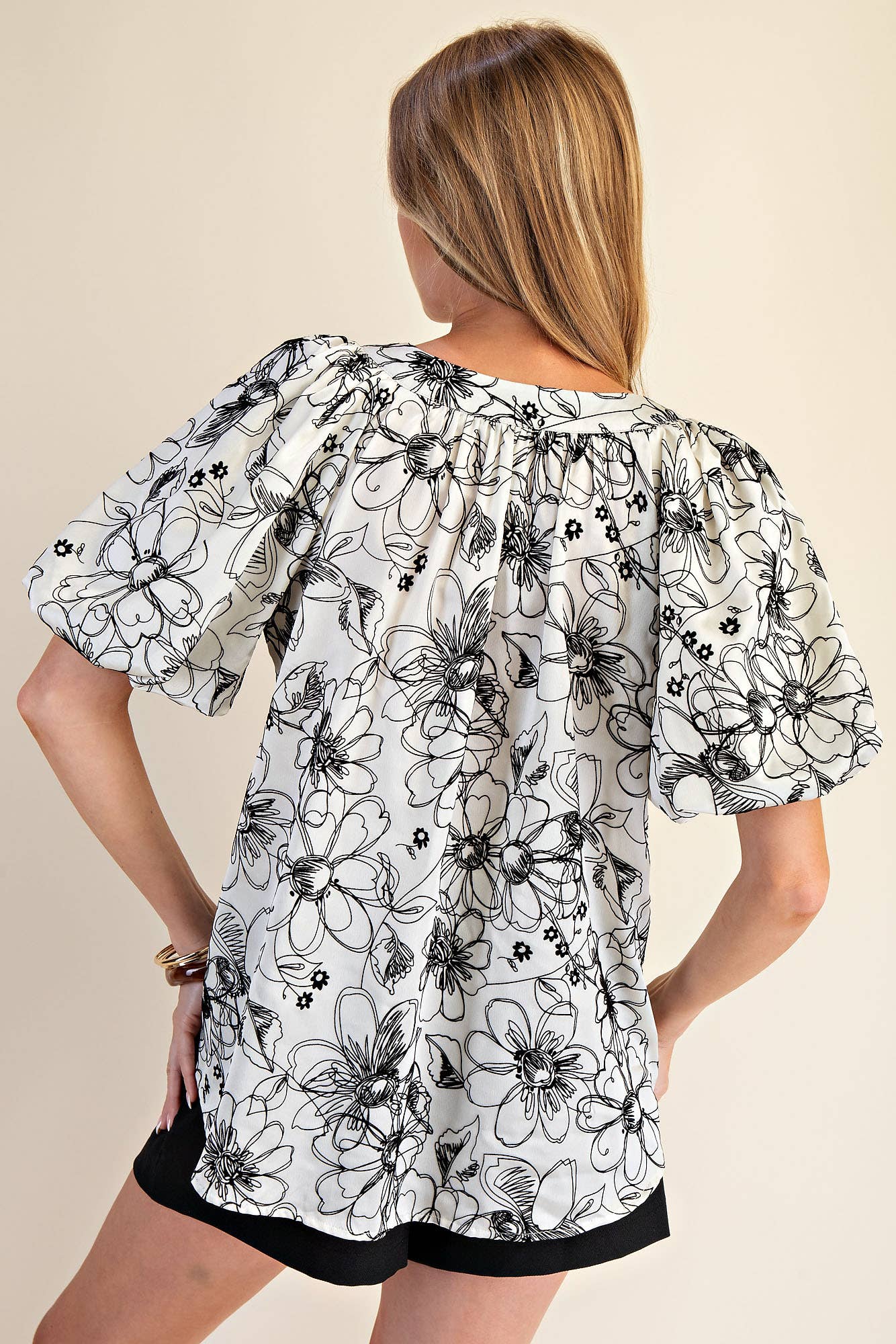 V-Neck Stitch Placket Puff Sleeve Top