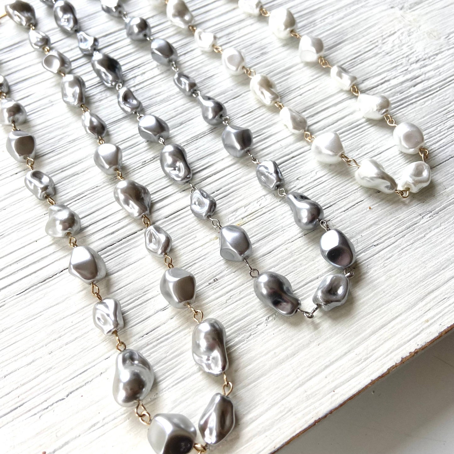 Baroque choker pearl necklace layering statement 