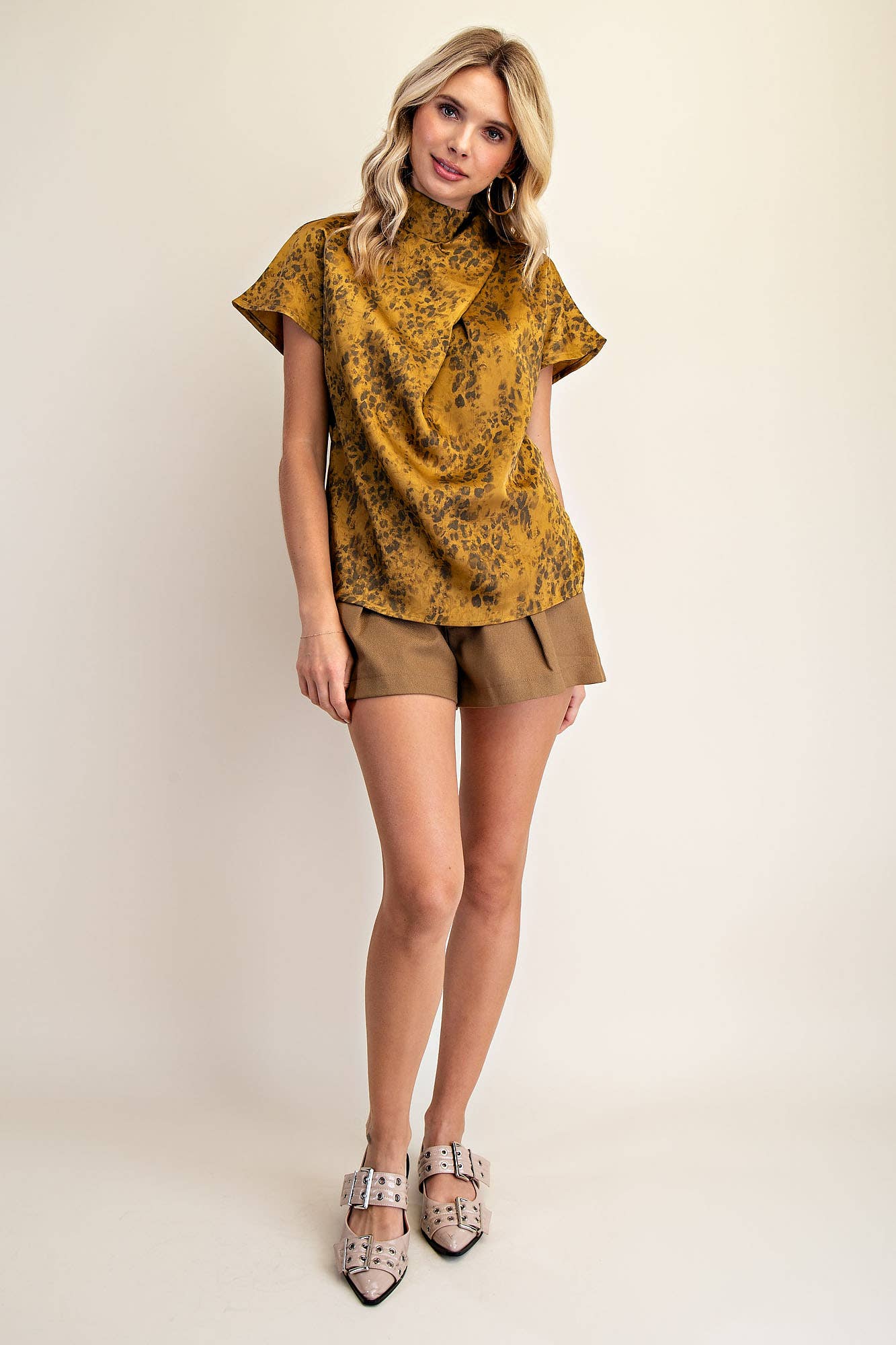 Mandarin Collar Short Sleeve Top