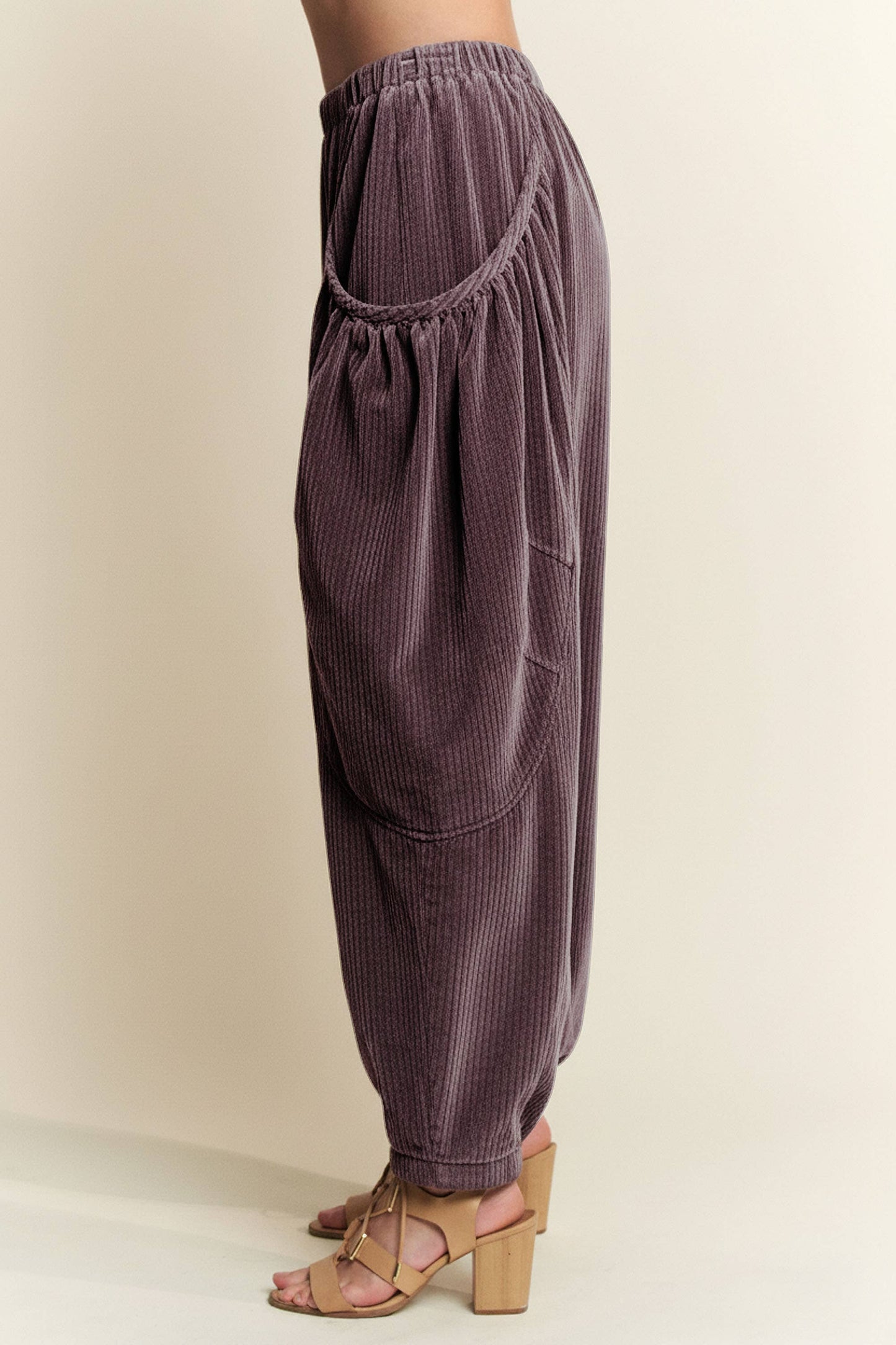 RELAXED CORDUROY BARREL POCKET PANTS