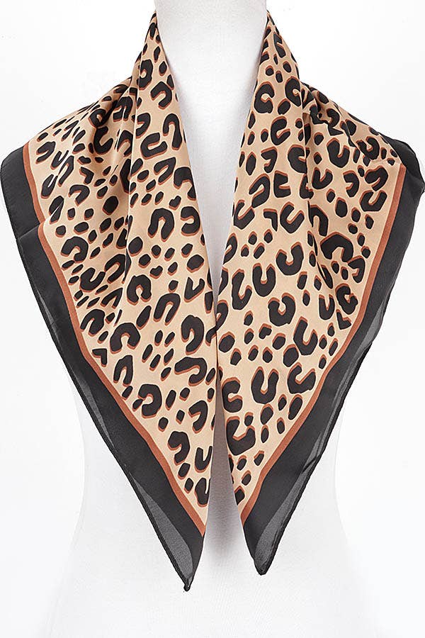 SAVANNA CHIC LEOPARD SQUARE BANDANA SCARF