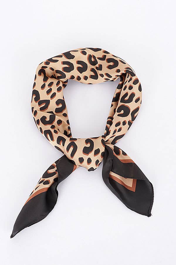 SAVANNA CHIC LEOPARD SQUARE BANDANA SCARF