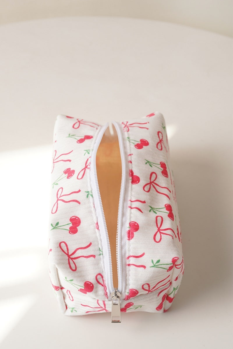 Cosmetic makeup pouch bag