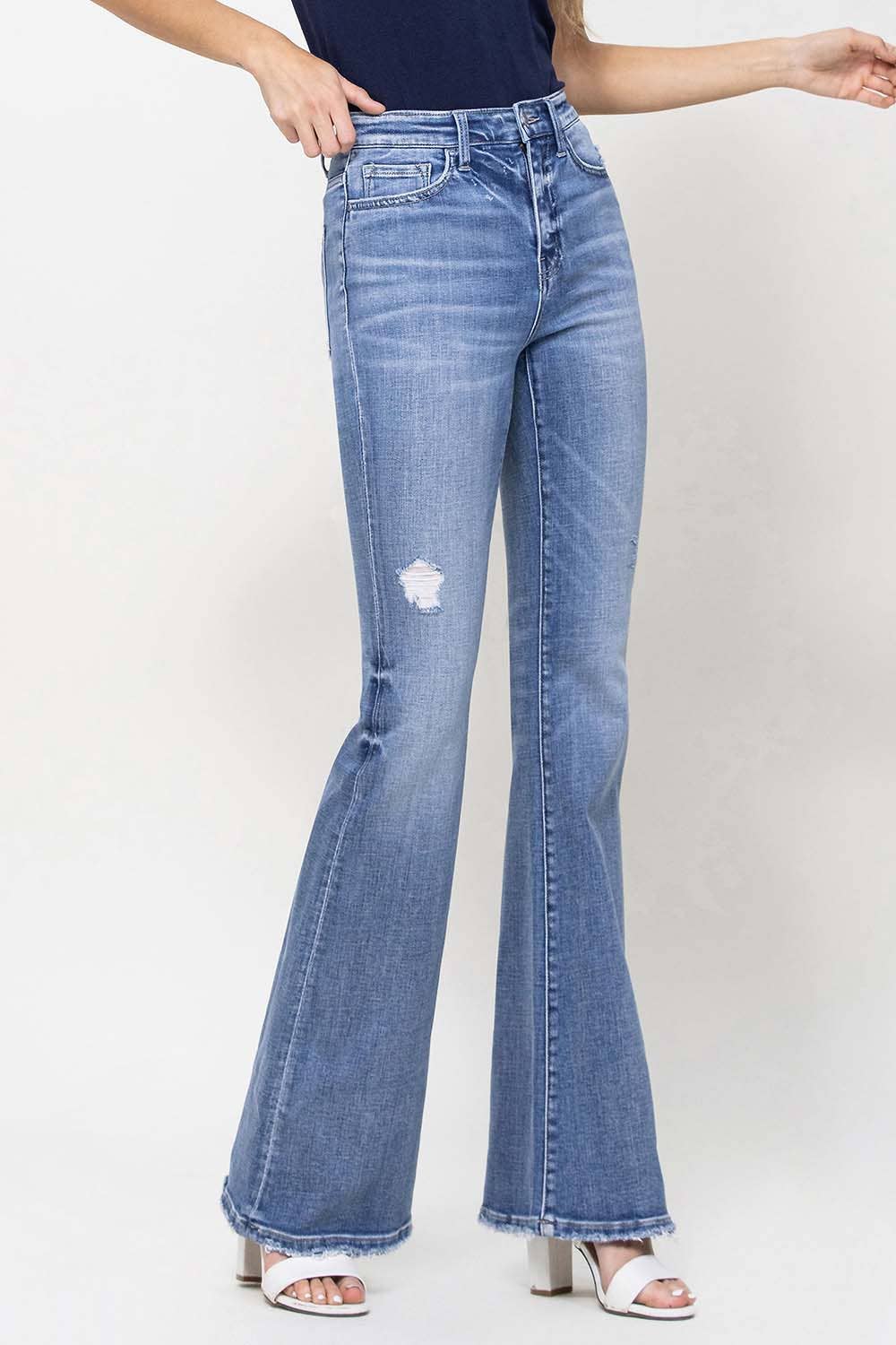HIGH RISE DISTRESSED FLARE JEANS F4217