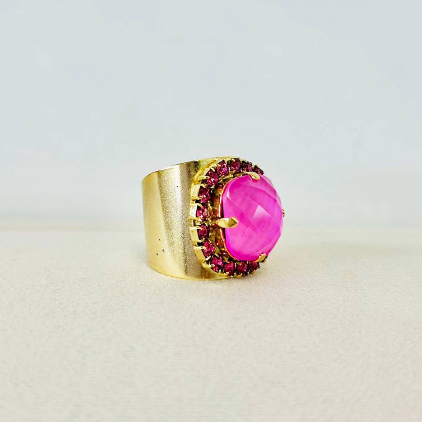Cambrie Ring in Fairy Dust